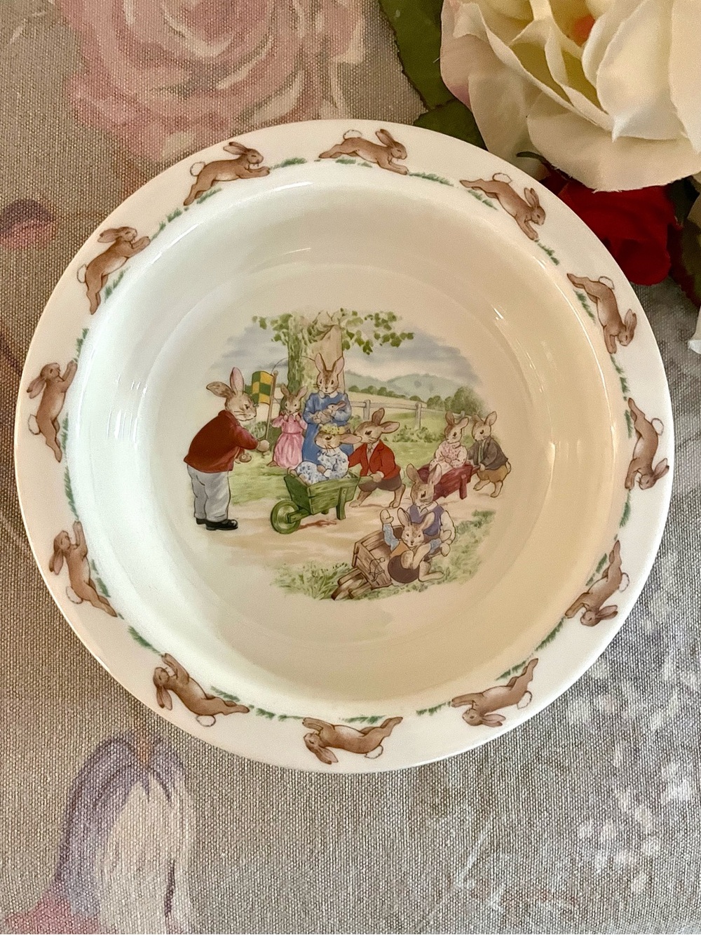 Bunnykins 1988 Bowl